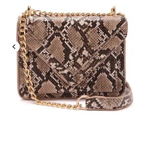 Snakeskin Pattern Chain Shoulder Bag